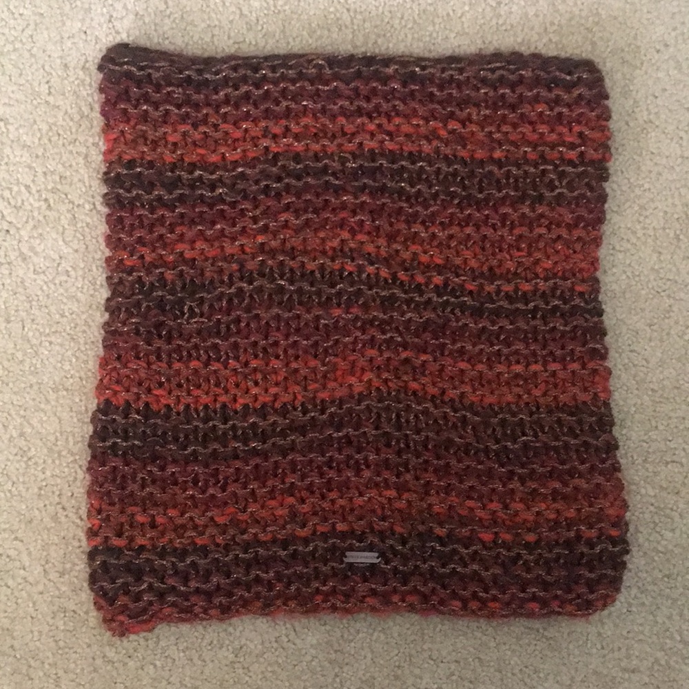 Steve Madden infinity scarf
